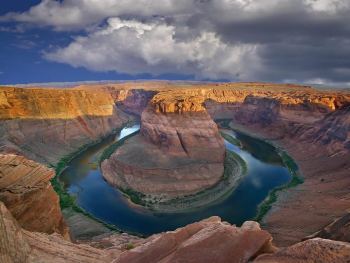 horseshoe bend